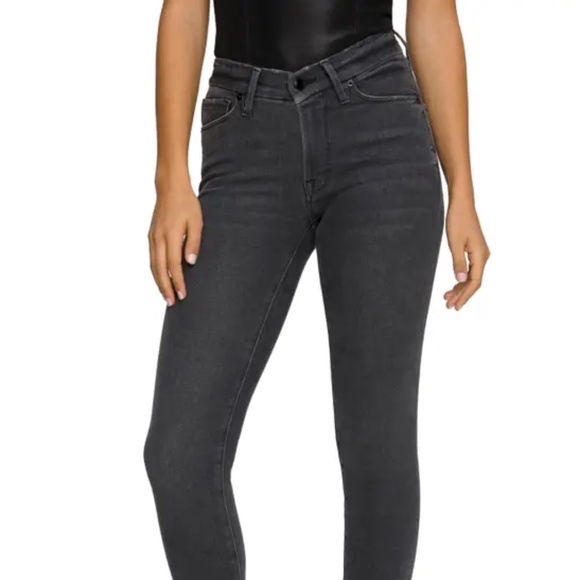 Good American Good Legs Low Rise Skinny Jeans - Black204 - Picture 1 of 9